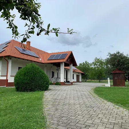 Csonkas Kuria Vendeghaz Zemplen Prázdninový dům